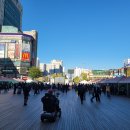 심곡동종합사회복지관 | 부천북부역 마루광장에서 열렸던 심곡동종합사회복지관 개관 30주년 기념행사 현장(2025년 11월 1일)