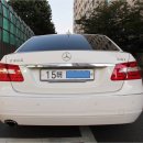 [가격인하]벤츠/New E-Class E200 CGI/2011.02.1/진주색(흰색)/5,700km/효성/5,250만원/서울반포 이미지