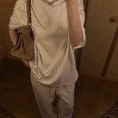 메이비뷰티 | [에이블리] 낙낙한 루즈핏 반팔티 추천👕🖤 I 메이비베이비 Till Tee(아이보리) 내돈내산 구매 후기