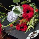 후만로 L | 춘천 후평동 꽃집 &lt;더화다&gt;: 꽃을 더하다/언제든 꽃을 픽업할 수 있는 24시 무인 픽업 감성 꽃집 후기