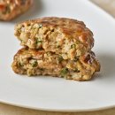 신세계푸드조선호텔주 | 조선호텔 떡갈비 345g 성분부터 조리법까지 팩트체크: 냉동 반찬 1위의 진짜 가치 분석