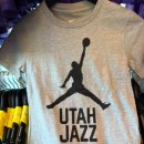 [UTA]팀스토어에서 마이클 조던의 'Jumpman' 티셔츠 판매를 중단한 유타 재즈 이미지