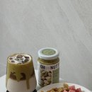 홈카페 브런치 A | 100% 넛츠 오넛티 피스타치오 스프레드로 만든 홈카페 브런치 후기🍨