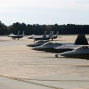 미 의회, F-22 퇴역 불허, F-15E/F-16 퇴역기 숫자 감축 이미지