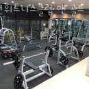 휴먼휘트니스클럽 이미지