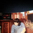 저 너머 달빛 이미지