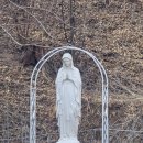 양대강 발원지 상징 | 천주교 성지 핫플레이스 경북 문경 은총의 동산 에페소 성모마리아의 집