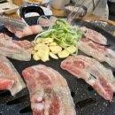 초록대패 | [동춘동] 고소한 우렁된장에 쌈 싸 먹는 대패 정식 맛집 후기