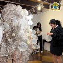 Grade 11 artists from M&#39;KIS visited the Wei Ling Gallery 이미지