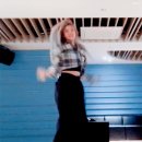 itzy 예지가 추는 블랙핑크 lovesick girls 이미지