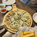 아벡데프리츠고강점 | 한세대맛집 아벡데프리츠 감자튀김 불고기피자 한세대술집 솔직후기