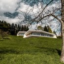 계곡이 내려 보이는 사랑스런 집 Love Architecture completes house of two halves overlooking an Austrian valley 이미지