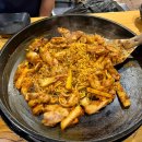 항아리상가 앞 | 문정동 닭갈비 맛집 항아리닭갈비 문정점, 라면사리까지 완벽했던 철판닭갈비 후기