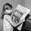 신문읽기 이미지