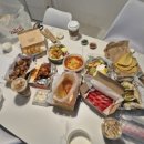 신구로상가 | 몽이의 일기] #6 구로 파티룸 <월백>에서 친구들과 연말 파티 _ 애견 동반 먹부림 파티 후기