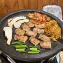 구워먹는식육식당 | [대구 중구 대신동 맛집] 자글자글 돌판 위에 구워먹는 생삼겹살 맛집, 옥돌식육식당