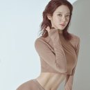 초아, 44kg까지 빼고 환상적인 바디프로필 초아가 바디프로필을 공개하며 몸매 자신감을 내비쳤다. 이미지