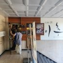 이층작업실 | 창덕궁 카페 이층 에그베이컨 파니니 세트 후기