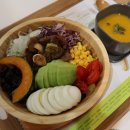 샐러데이즈 미사역점 이미지