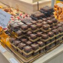 쿠키&베이커리 | 김해 장유 대청계곡 대형카페 포븐 주차 두바이쫀득쿠키 가격 베이커리 후기