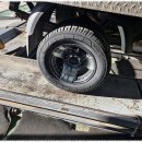 진격의 타이어 이미지