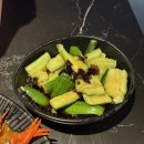 금메달광장 | 맛집] 상해 홍쿠이지아 인민광장점 마늘룽샤 마라룽샤 양꼬치까지 솔직후기 (여행 중 두 번 방문한 맛집)