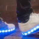 세탁하는 남자들 이미지