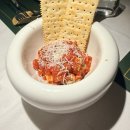 지에스25 압구정신사점 | 압구정 신사 크리스마스 데이트 맛집:연말연시 무드 좋은 가로수길 까브테라스 후기