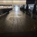 현대석재 | [공지] 김포 대리석보수 현대프리미엄 아울렛 파손 타일 철거 후 야간 교체 공사 후기