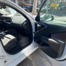 화이트모터스 이미지