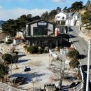 산 위에 호수 이미지