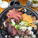 덕포서비스 | [부산] 덕포역 맛집 : 푸짐한 해산물에 인생 만두를 찾은 '해물왕창칼국수'