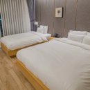 상무모텔 | 광주 상무지구 숙소 CS관광호텔 디럭스 패밀리 트윈 룸 (가성비 좋은 비즈니스호텔)