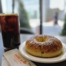세류동 | [내돈내산] 반려견 동반 수원 세류동 베이글 맛집 베이글in82 솔직 후기 (장단점, 주차, 아기랑)