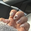 네일하는 강아지 | 수완지구 네일 맛집 지금네일｜이달의 아트로 우리 집 강아지 닮은 강아지네일 후기