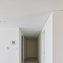 기성공용정류장(대기소) | [40평대 아파트 인테리어] 4인가족을 위한 효율적인 공간구성과 수납. 깔끔한 화이트톤 인테리어 신길...