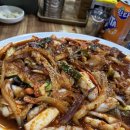 항아리얼큰이칼국수