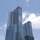 용산 62평 아파트 거실 한강뷰 이미지
