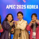 ‘엄마 미소’ 김 여사 자원봉사자·의료진 격려…“땀방울이 경주 빛나게 해” 이미지