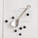 포크와 수저 이미지