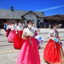 장미한복 이미지