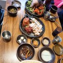 달 칼국수 이미지