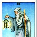 움직이는 타로카드, 초보자 타로의 핵심 키워드…메이저 아르카나 9번 은둔자(The Hermit) 이미지