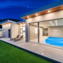 위클라드 커플 풀빌라 이미지