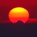 떠오르는태양 이미지