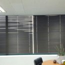 니꼴빌딩 | 우드블라인드 [시공후기] 인천 계양구 용종동 니꼴빌딩 사무실 - 우드블라인드(1303) 설치.