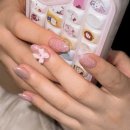 예쁜손네일 이미지