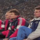 바이에른 뮌헨 떨어뜨리고 유에파컵 결승가는 마라도나 나폴리.gif 이미지