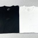 NIKE 프리미엄 에센셜 반팔 티셔츠 블랙 , 화이트 새상품 이미지