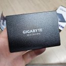 외장 SSD로 XBOX ONE 게임 로딩 속도를 빠르게 (기가바이트 SSD 1TB + 유니콘 하드케이스)